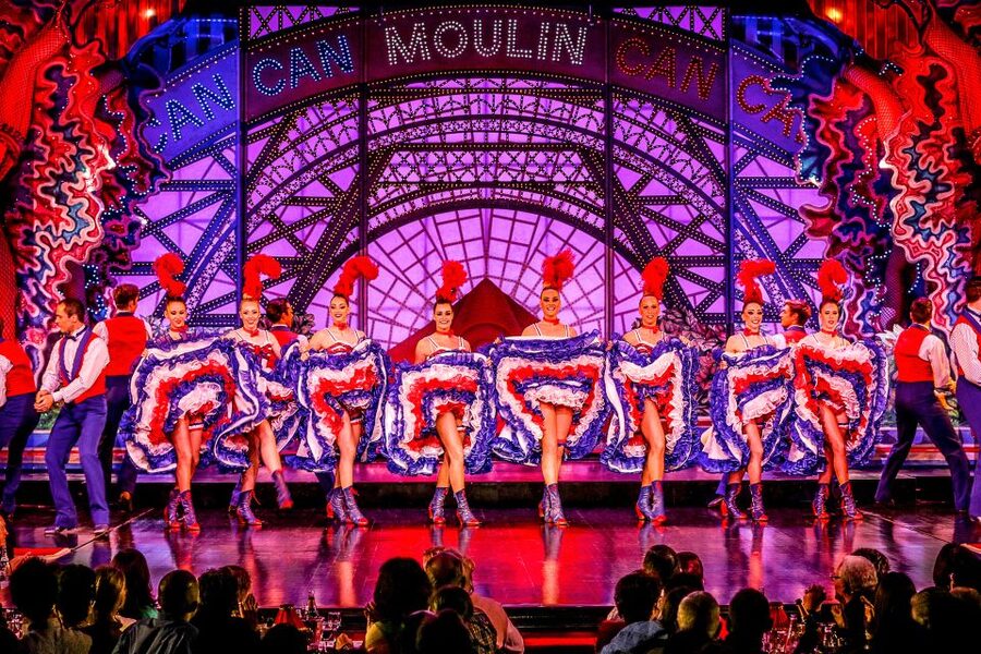 Paris: Dinner Show at the Moulin Rouge - Should you book the Moulin Rouge Dinner Show Féerie?