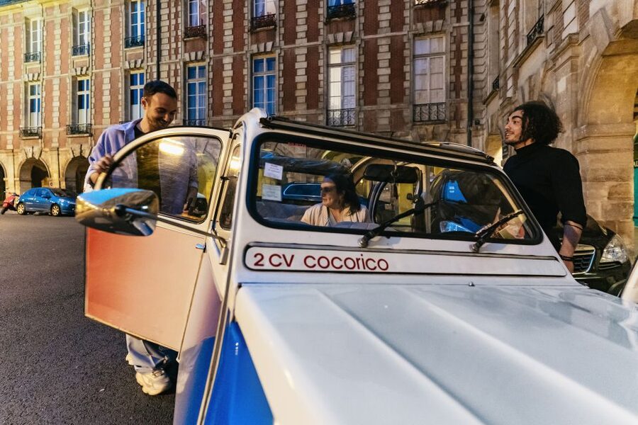 Paris: Discover Paris by Night in a Vintage Car with a Local - Who this tour suits best (and who should skip it)