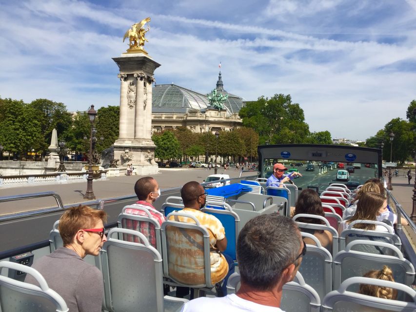 Paris: Discovery Hop-On Hop-Off and Paris by Night Tour - Timing and service hours: avoid the “we waited too long” trap