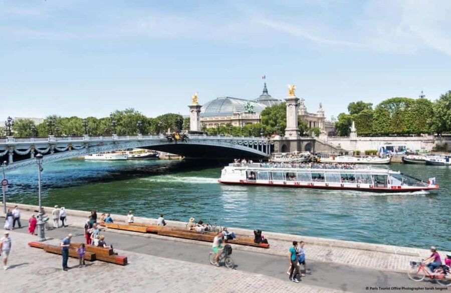 Paris: Disneyland Paris Entry Ticket and Seine River Cruise - Planning the flow: How to avoid a rushed day