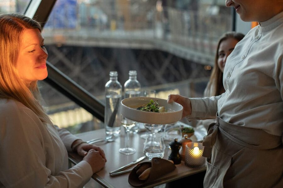 Paris: Eiffel Tower Dining, Gustave Menu at Madame Brasserie - Drinks and pairings: champagne toast plus wine (or an alternative)