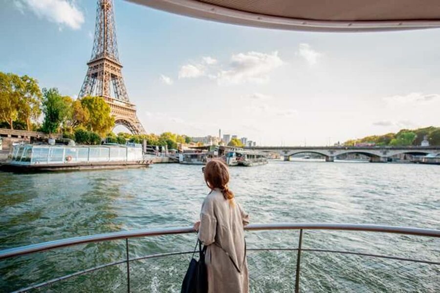 Paris: Eiffel Tower Guided Tour and Seine River Cruise - The 2-hour Eiffel Tower guided tour: stories with clear takeaways