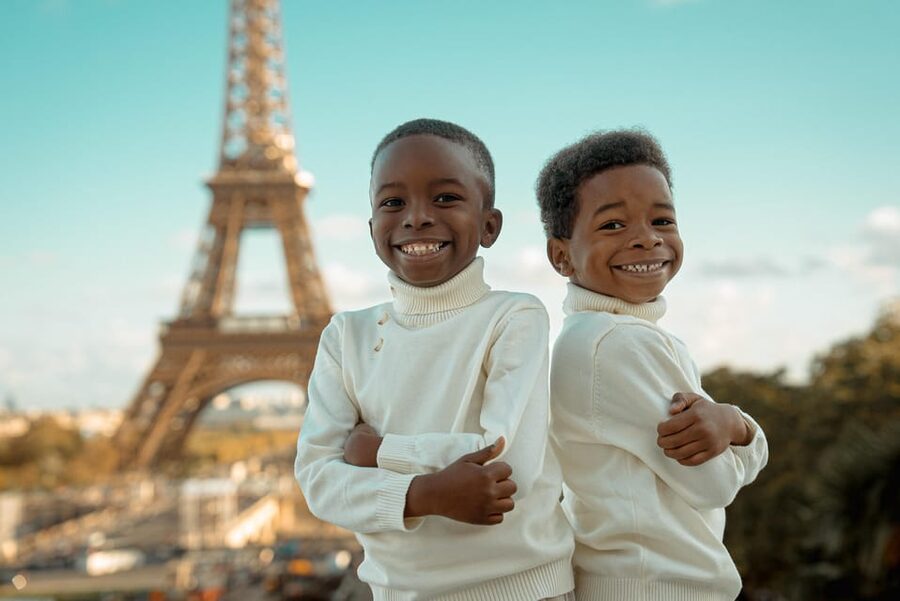 Paris: Eiffel Tower & Louvre Photoshoot (High End Edits) - Who Should Book This Eiffel Tower and Louvre Photoshoot