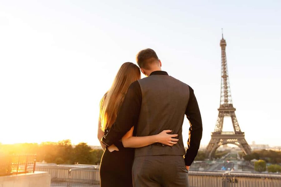 Paris: Eiffel Tower Photoshoot - FAQ