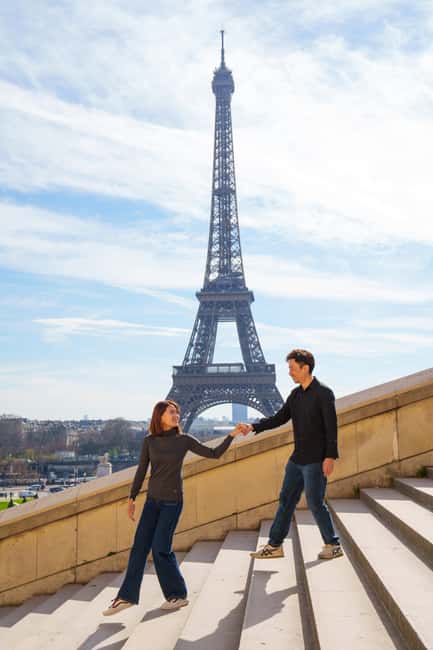 Paris: Eiffel Tower Photoshoot with a Professional - Should You Book This Eiffel Tower Photoshoot?