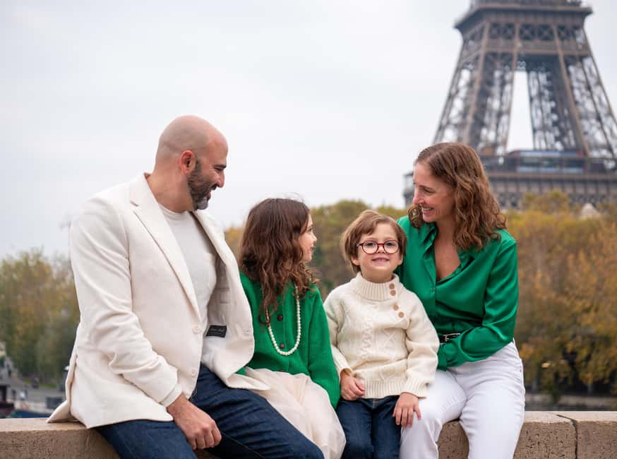 Paris: Eiffel Tower Private Photoshoot Experience - Premium Option: From Bridge to the Seine for More Variety