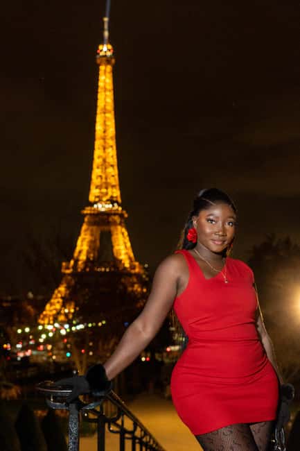 Paris: Eiffel Tower Private Professional Photoshoot - Eiffel Tower Photo Stop: Posing Tips That Actually Help