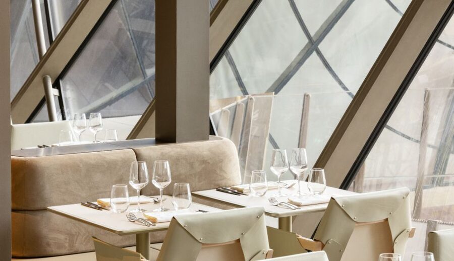 Paris: Eiffel Tower's Madame Brasserie 3-course lunch 12:00 - Tips to make this lunch run like you planned it