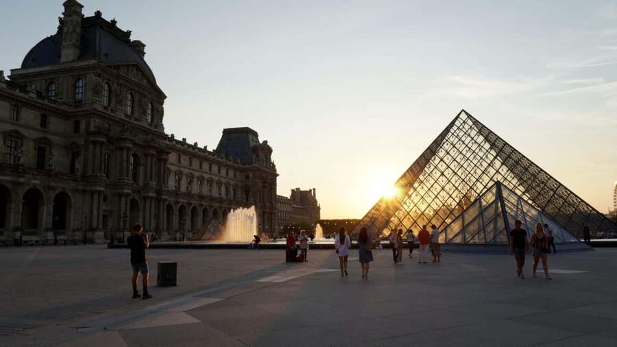 Paris: Eiffel Tower&Seine River Electric Bike Tour 3 hours - Key Highlights You’ll Care About