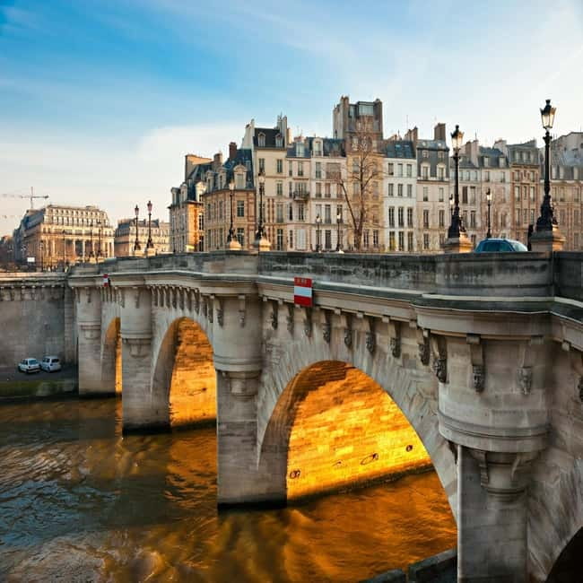 Paris: Eiffel Tower&Seine River Electric Bike Tour 3 hours - Small Group (Up to 10): More Personal, Less Chaotic