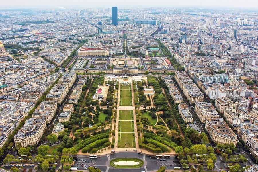 Paris: Eiffel Tower Stairs Climb to Level 2 & Summit Option - The stairs climb: 704 steps to the 2nd floor