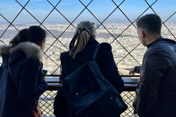 Paris: Eiffel Tower Summit Small-Group Guided Tour Max 6 People - Timing, Weather, and What to Do With Your Extra Time