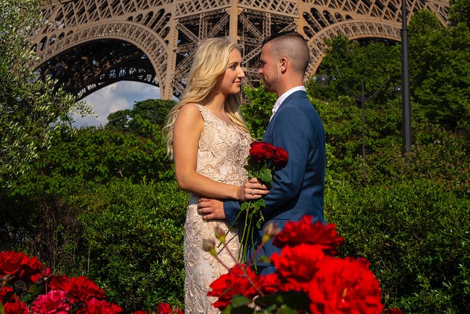 Paris Eiffel Tower Wedding Vows Renewal Ceremony with Photo Shoot - Your photo results: 160 digital images, made for keepsakes