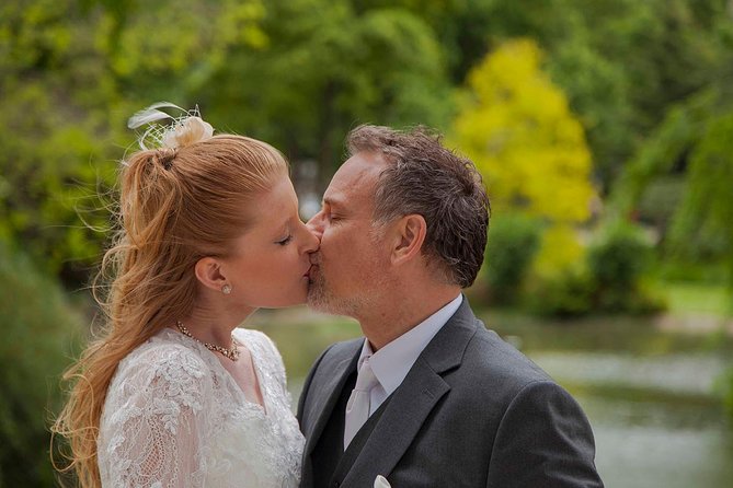 Paris Eiffel Tower Wedding Vows Renewal Ceremony with Photo Shoot - Practical tips so your day goes smoothly