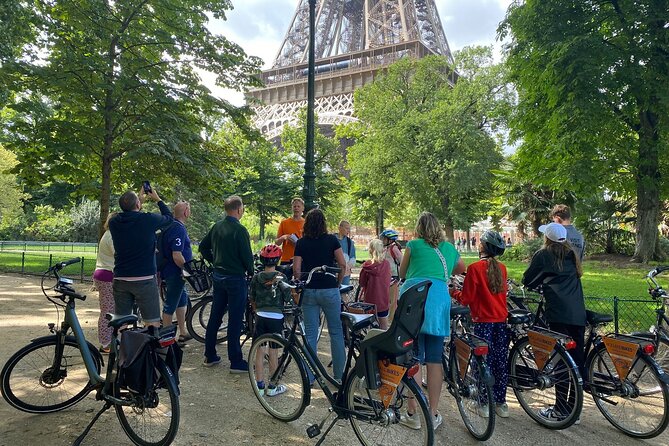 Paris: Essentials City Card-your Card for the top attractions - Sainte-Chapelle and Conciergerie: two historic stops in one entry