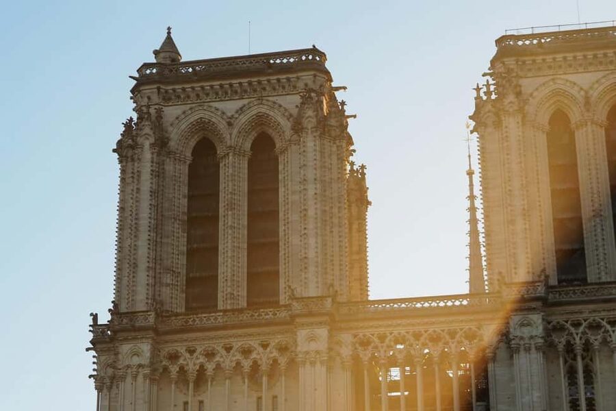 Paris: Explore the City of Light on a Magical Walking Tour - Louvre From the Scenic River Setting: A First-Look Strategy