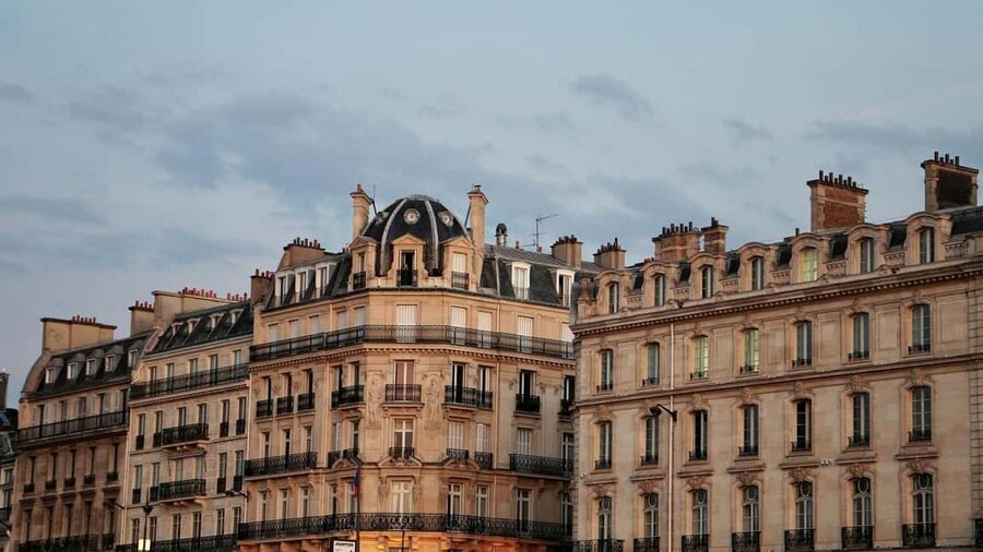 Paris: Explore the City of Light on a Magical Walking Tour - Strolling the Seine Riverbanks: Views With Explanations Attached