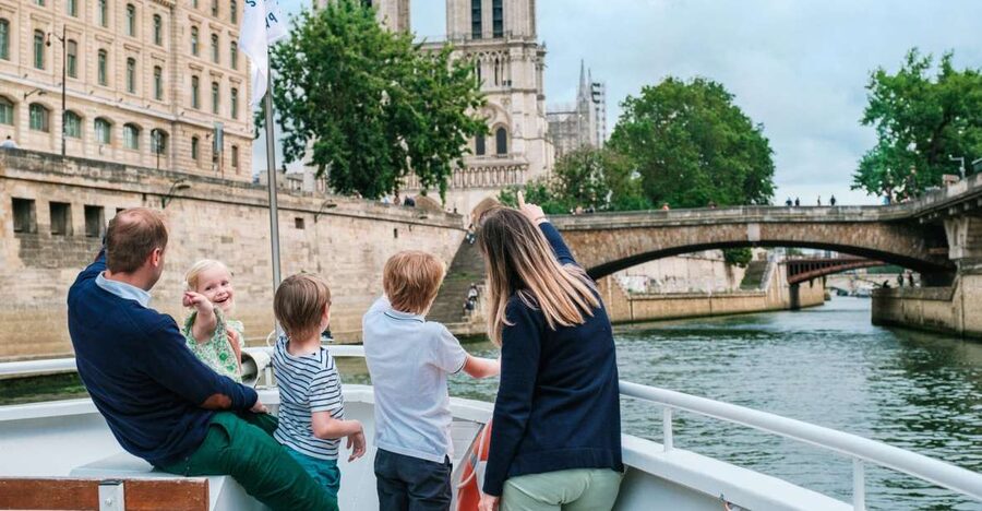Paris: Family-Friendly River Seine Guided Cruise - Getting there: Port de Suffren near the Eiffel Tower