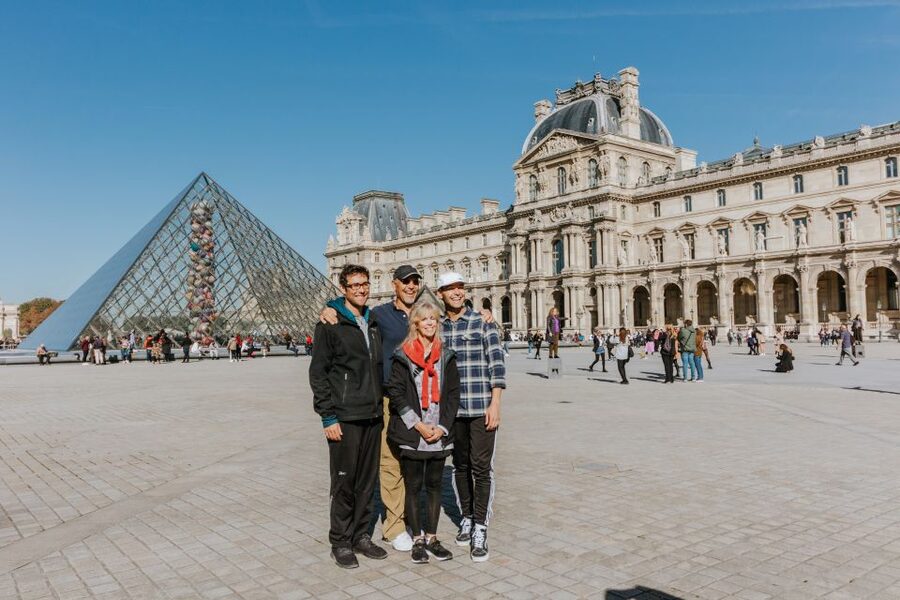 Paris: Famous Monuments Cycling Tour - From Place de la Concorde to Les Invalides: classic Paris in motion
