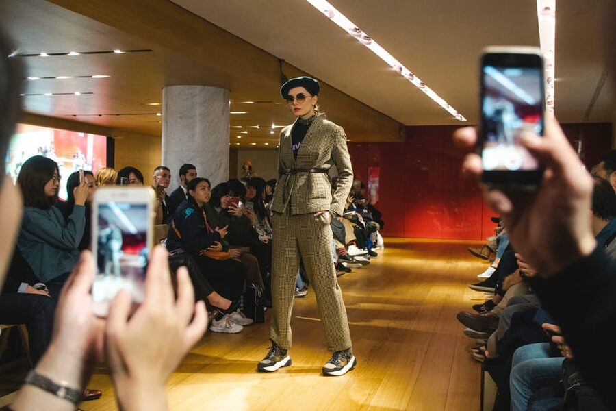 Paris: Fashion Show at Galeries Lafayette Haussmann - Entering the Galeries Lafayette World: Why This Show Works in Paris