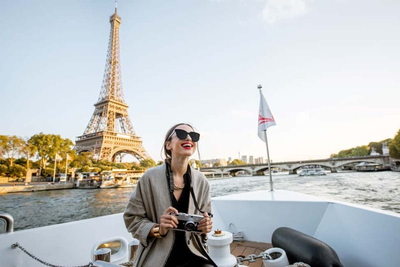 Paris: Fast-Access Seine River Cruise from Eiffel Tower - Why a 100% Electric Seine Cruise Feels Different Than Street Sightseeing