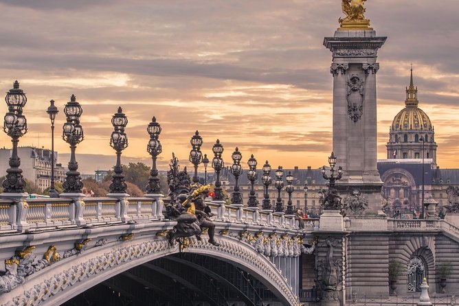 Paris First Time Private Tour with Notre Dame, Montmartre & Arc de Triomphe - Musée d’Orsay: a smart slot for art without getting lost