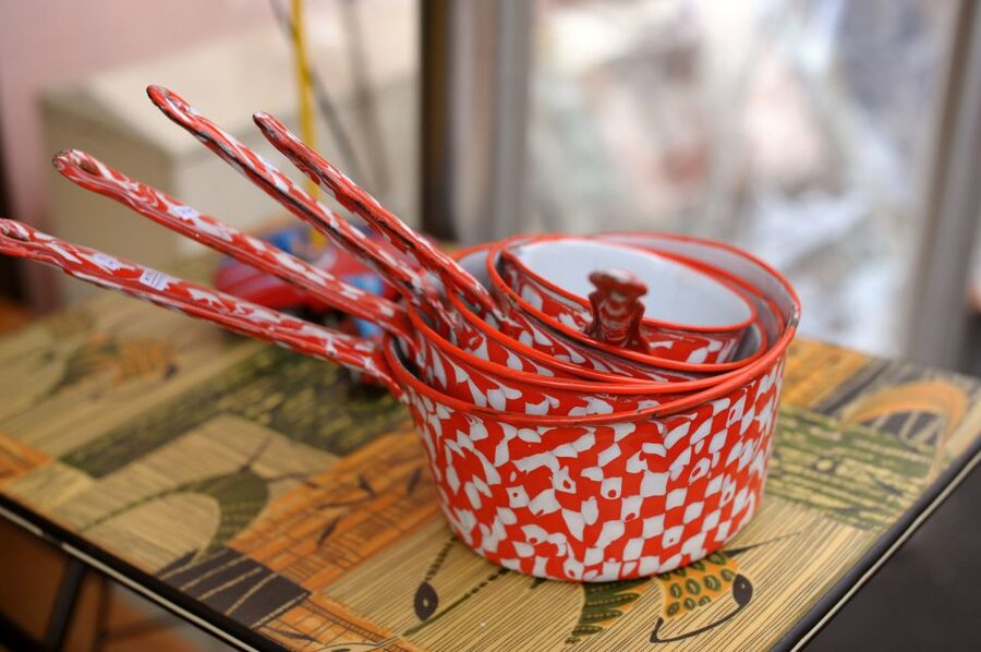 Paris: Flea Market Insider's Tour in Extra-Small Group - Key Things That Make This Tour Worth Your Time