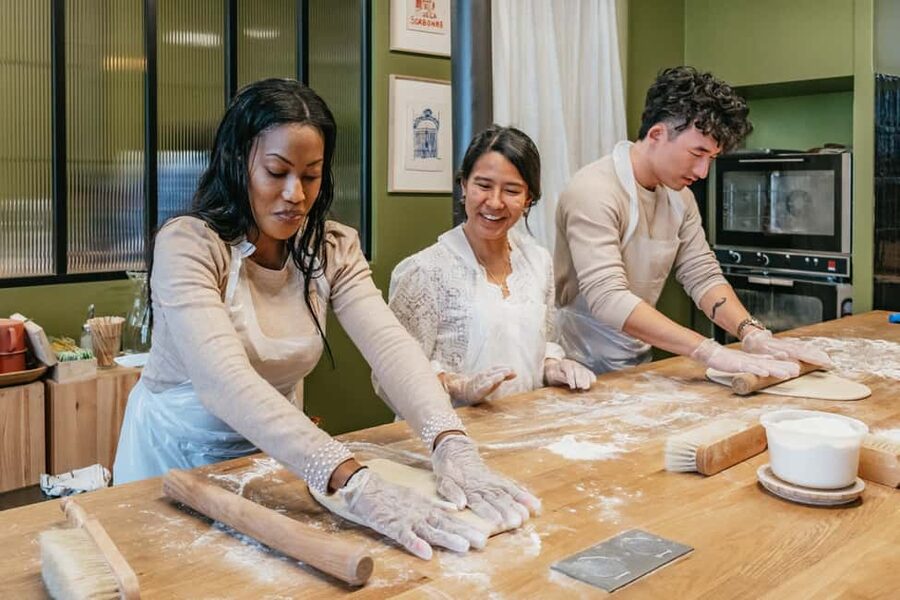 Paris: French Croissant Baking Class with a Chef - Maison Fleuret at 3 Rue des 3 Portes: a real pastry school, not a performance