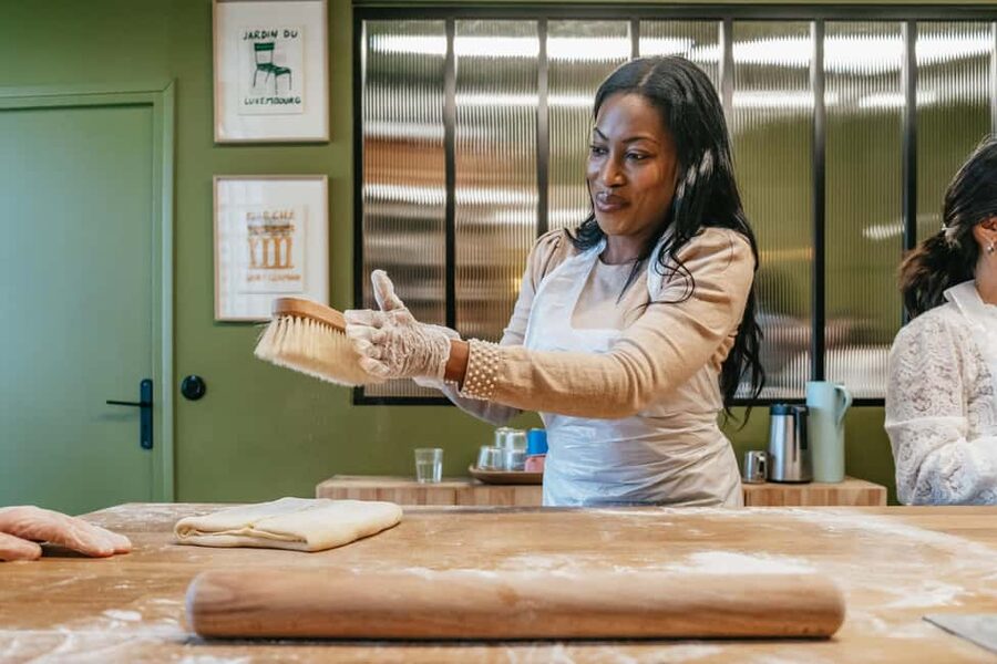 Paris: French Croissant Baking Class with a Chef - Price and value: is $159 worth it?