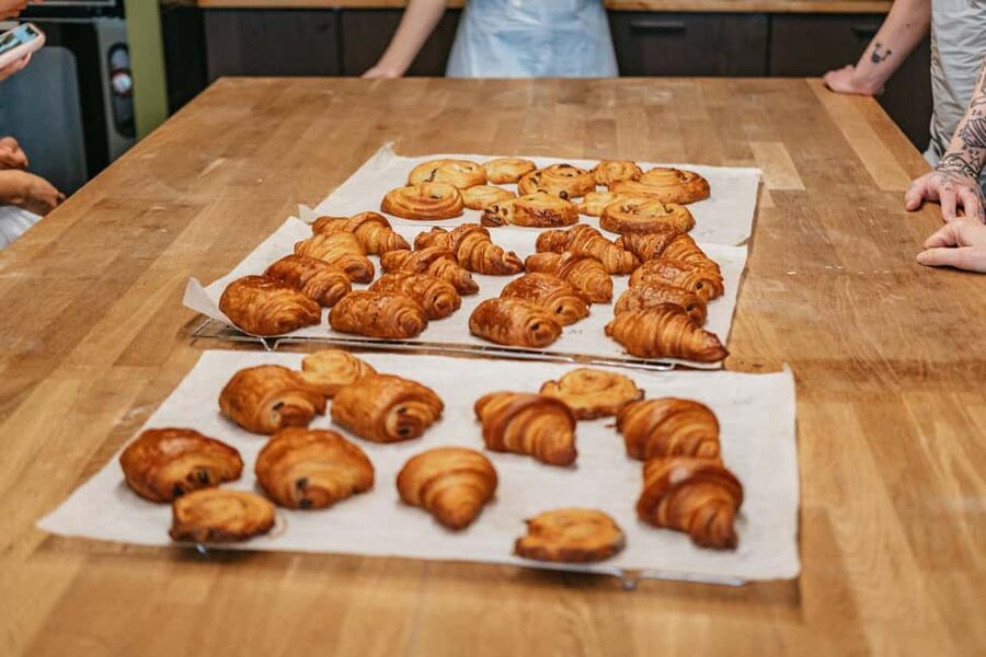 Paris: French Croissant Baking Class with a Chef - The 150 minutes: how a croissant class stays fun instead of stressful