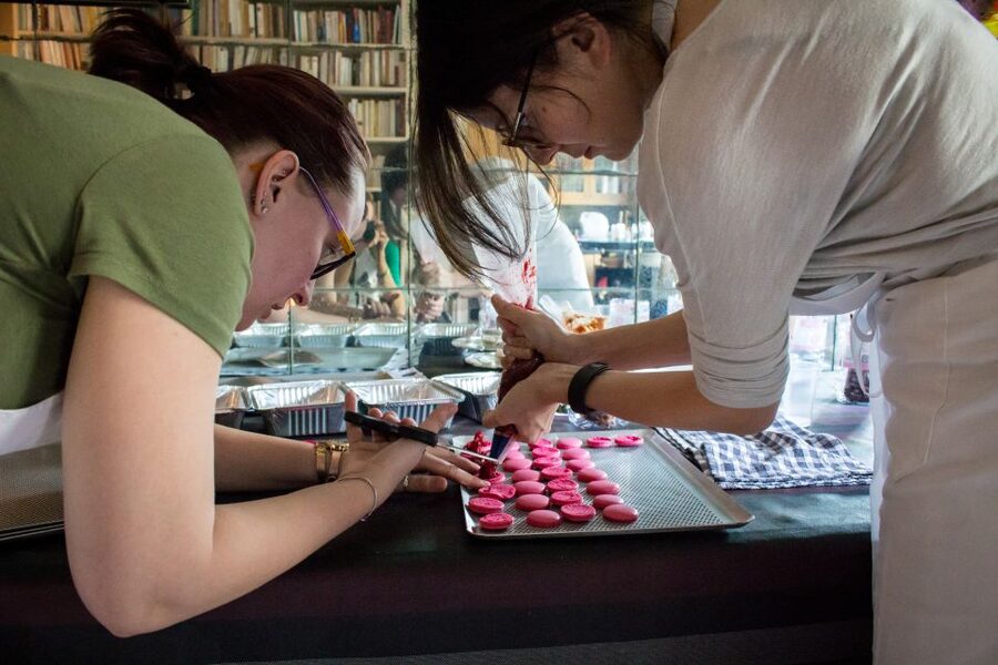 Paris: French Macarons Baking Class with a Parisian Chef - Key things to know before you book