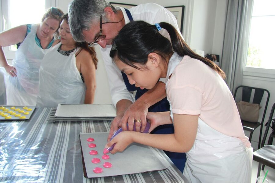Paris: French Macarons Baking Class with a Parisian Chef - Where You’ll Meet the Chef and How the Day Stays Easy
