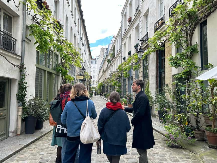 Paris: French Revolution Tour Relive the 14th July 1789 - Faubourg Saint Antoine: the neighborhood logic behind the revolt