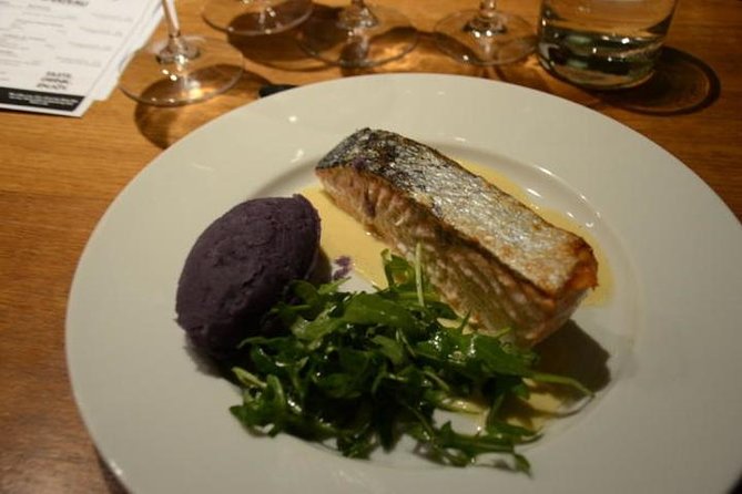 Paris French Wine Tasting 3-Course Dinner - What the Group Size Feels Like (and Why It Matters)