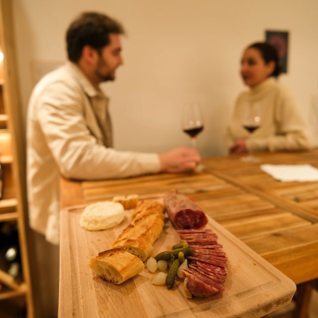 Paris : French wine tasting in Montmartre - Should you book this wine tasting?