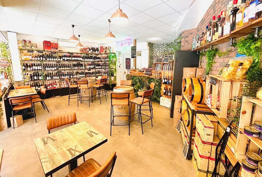 Paris: French wine tasting with cheeses and charcuterie - Should you book this Paris French wine tasting?