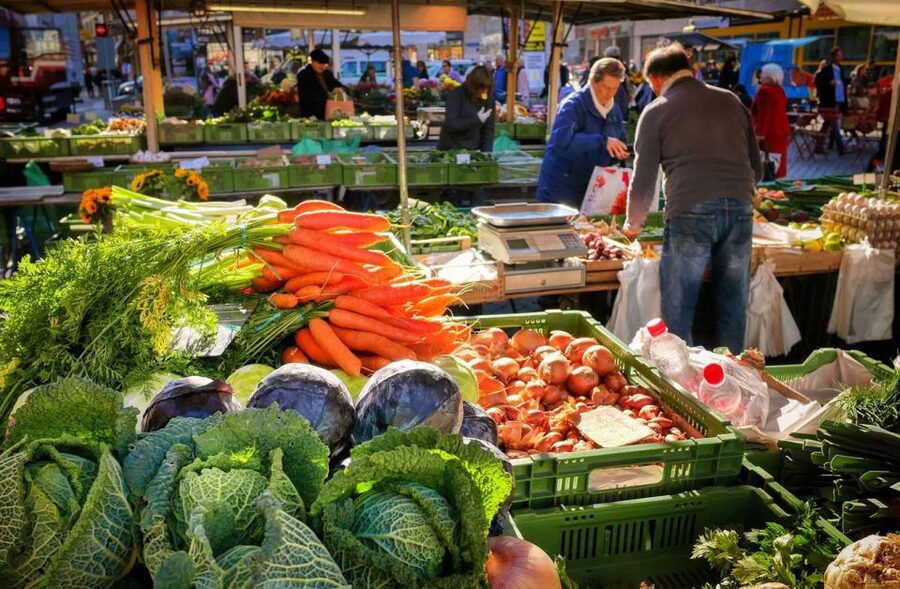 Paris: Gastronomic Private Walking Tour with Food Tastings - Price and Value: What $313 Buys You (And What It Doesn’t)