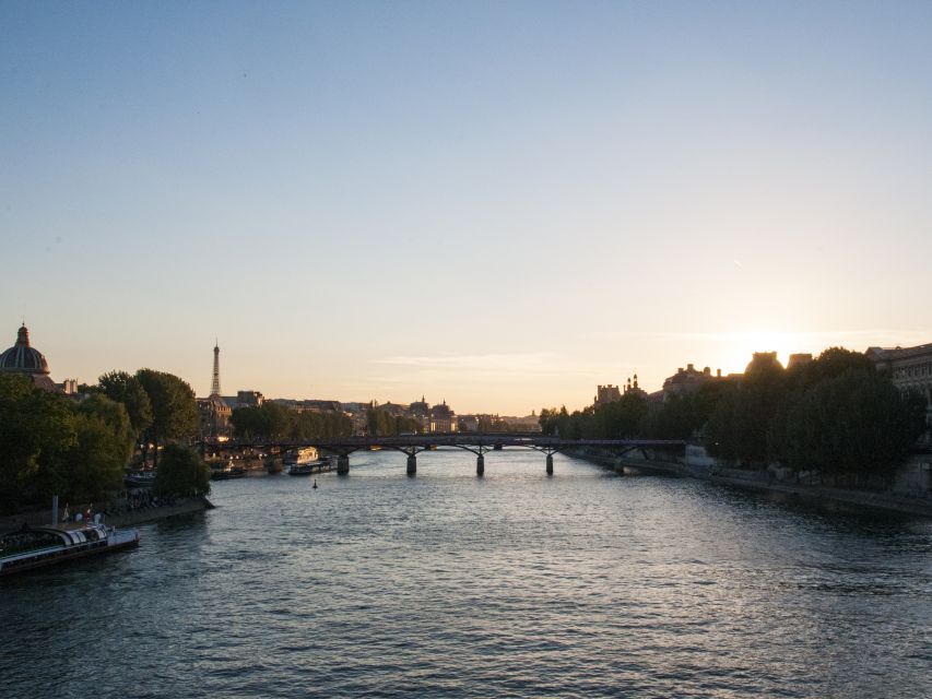 Paris: Ghosts, Legends & Mysteries Evening Walking Tour - Saint-Jacques Tower: a historic vertical marker in the middle of dark stories