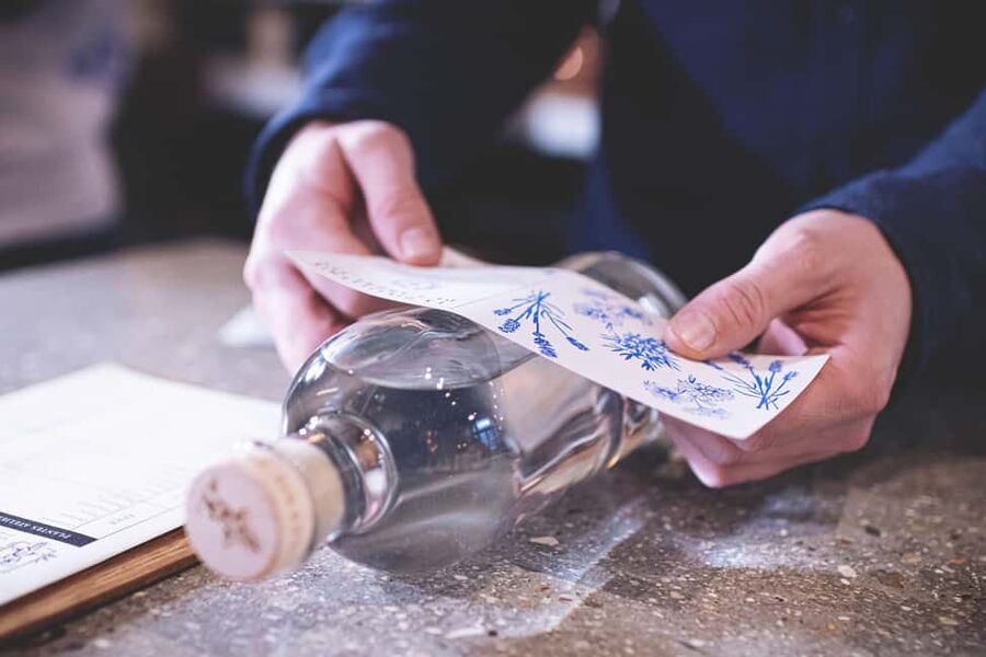 Paris gin making workshop in English - Cocktails and Snack Breaks: Learning by Tasting, Not Just Watching