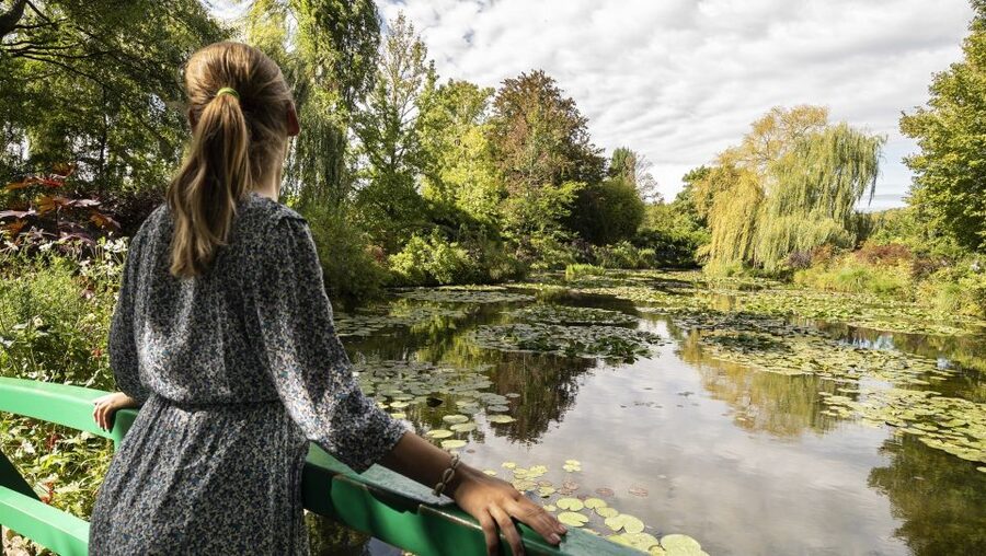 Paris: Giverny & Versailles Small Group or Private Tour - Who This Tour Suits Best (and Who Might Prefer Another Plan)