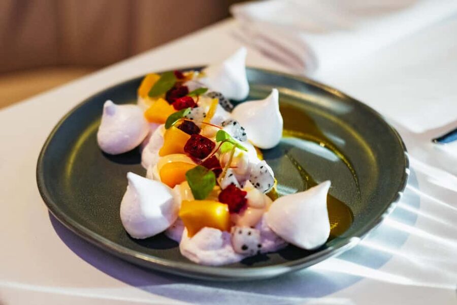 Paris: Gourmet Dinner Cruise on Seine River with Live Music - Should you book the Paris Seine gourmet dinner cruise?