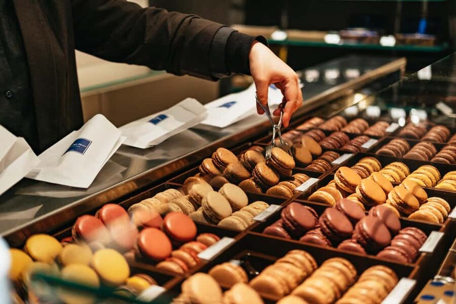 Paris: Gourmet Food Tour with Over 10 Tastings and Wine - Cheese shop time: how to taste French cheese by region