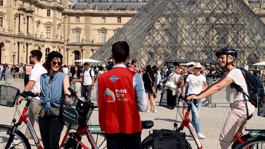Paris Guided Bike Tour - Palais-Royal to the Louvre: starting with elegance and momentum