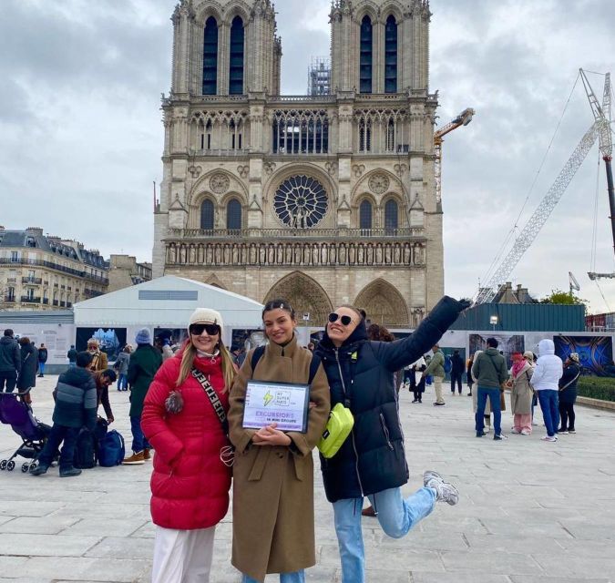Paris: Guided Walking Tour from Opera Garnier to Notre-Dame - Sainte-Chapelle and Île de la Cité: Where the story turns more spiritual
