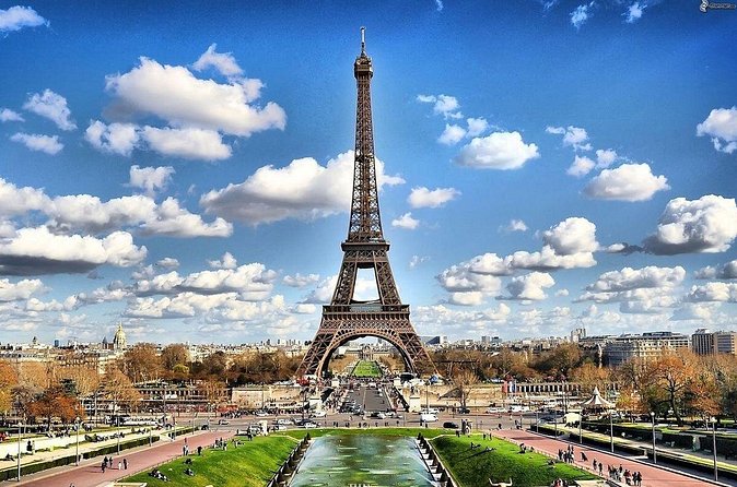 Paris Half-Day small group Guided City Tour - Petit Palais and Grand Palais: Art Spaces Without the Big-Museum Pressure