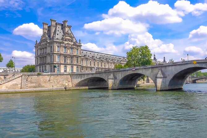 Paris Half Day Tour & Cruise, Private Guide & Louvre Entrance - Price and value: where the money goes (and where you might pay extra)
