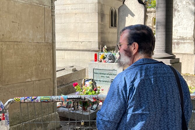 Paris: Haunted Père Lachaise Cemetery Guided Tour - Stop 1: Père Lachaise Cemetery and the Highlights You’ll Want on Your Route