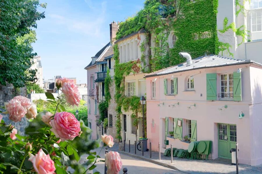 Paris: Hidden Gems of Montmartre Walking Tour - Key things to know before you set off