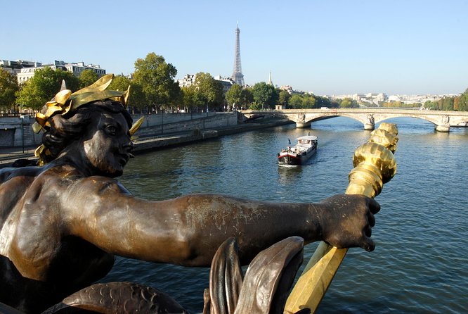 Paris Highlights Immersive Coach Tour - Opera, Concorde, and the Champs-Elysées: The Paris Postcard Stretch