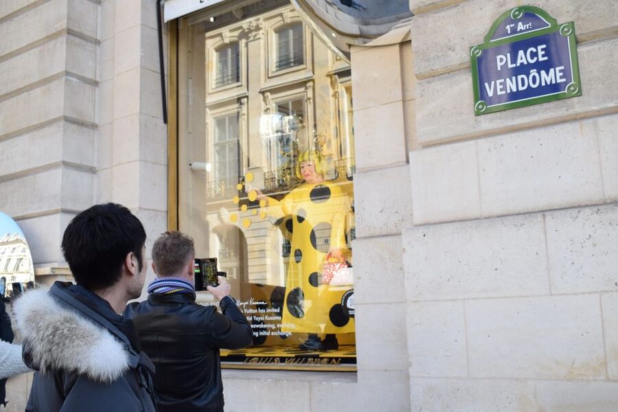 Paris : Highlights of Parisians' Paris guided tour - Should you book this Parisians’ Paris highlights tour?
